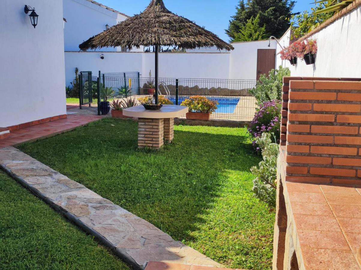הוילה קוניל דה לה פרונטרה El Cortijo De Pepa מראה חיצוני תמונה
